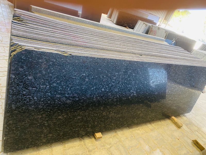Rectangular Kotda Lapatro Granite Slab, for Kitchen Countertops, Flooring, Overall Length : 6-9 Feet
