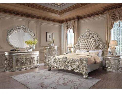 Antique Luxury Carving Bed