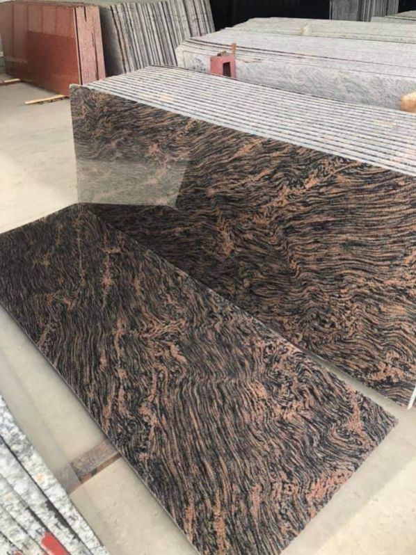 Multy Tiger Screen Granite Slabs