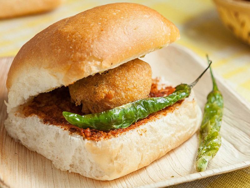 Vada pav