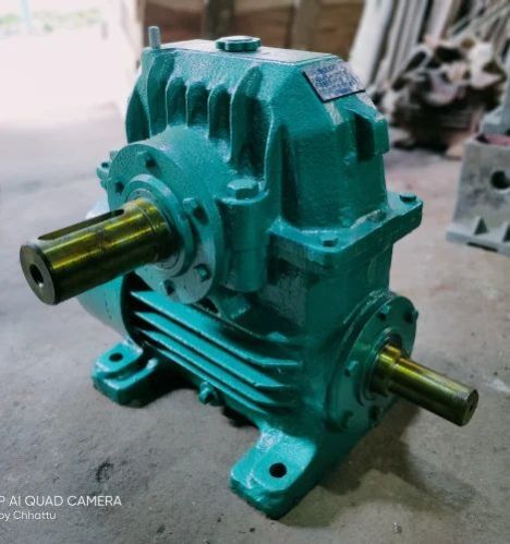 Mild Steel Paint Coated 90 Kw Industrial Gearbox, Specialities : Long Life, High Performance