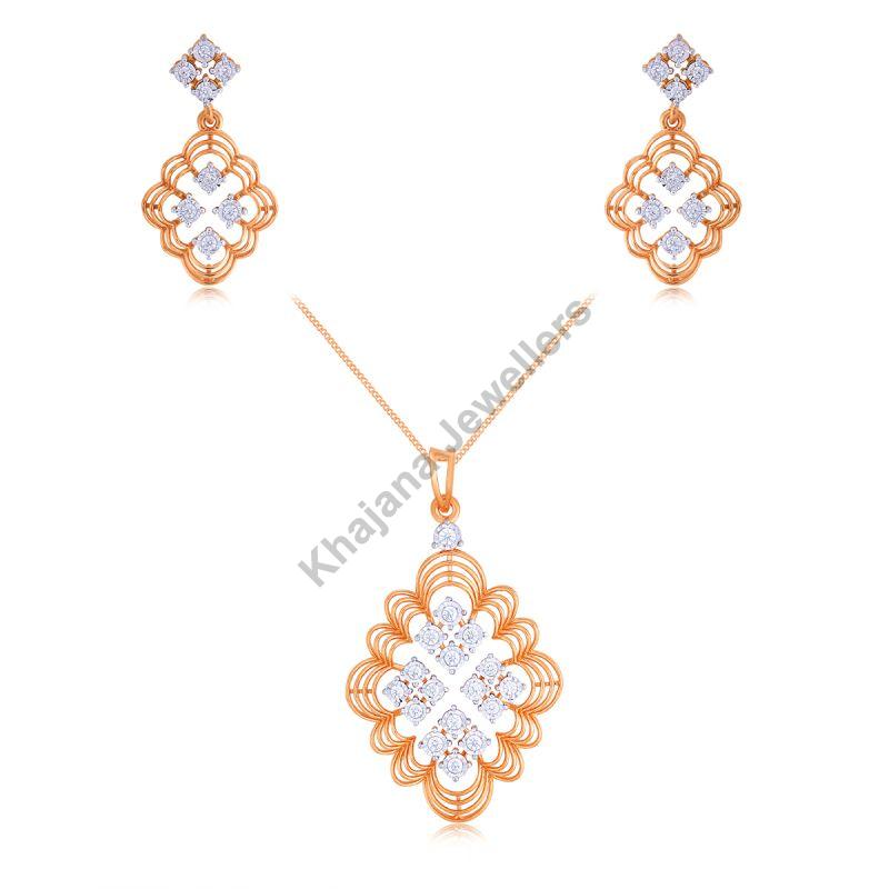 Imperial Pike Diamond Pendant Set