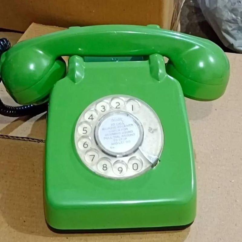 Plastic Appu telephone