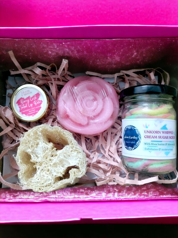 Pink Delight Combo Box, for Facial, Body Cleaning, Gender : Ladies