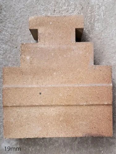 Alumina Hanger Bricks, Color : Brown