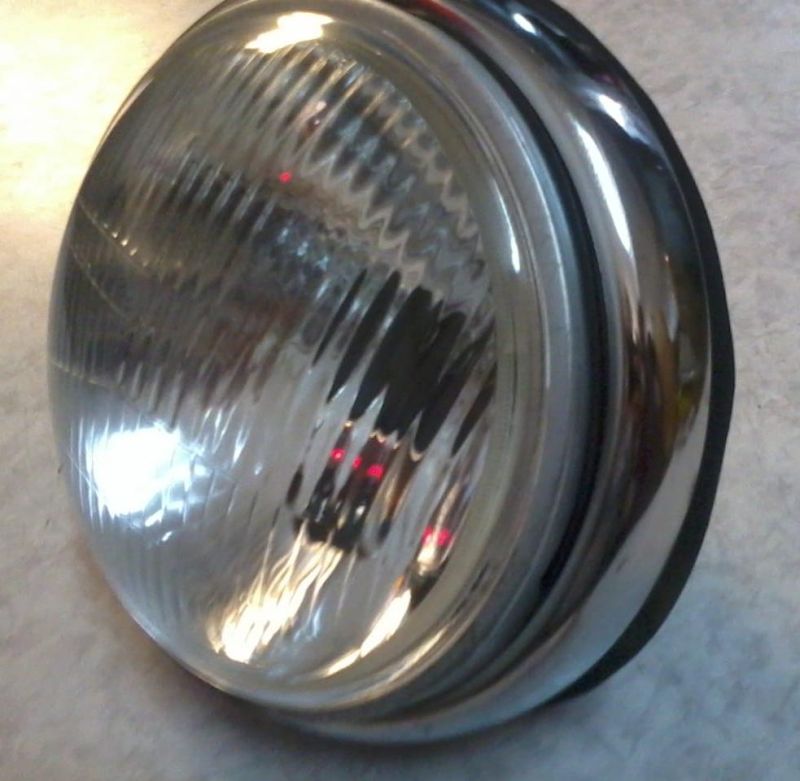 Round Electric Glass Bedford Headlight, for Automobile, Power : 10W, 15W