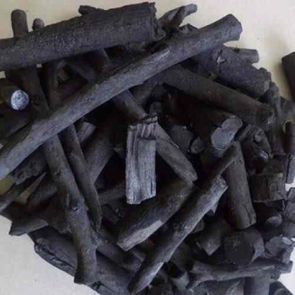 Black Lumps Wood Charcoal, Form : Solid