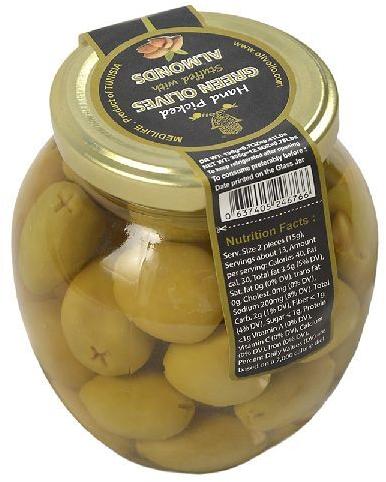 fresh olives stuffed with almond . ultra premuim /370gm