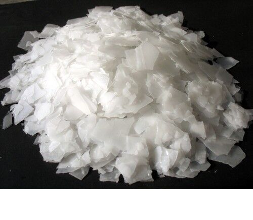 Sodium Hydroxide Flakes, Purity : 99 %