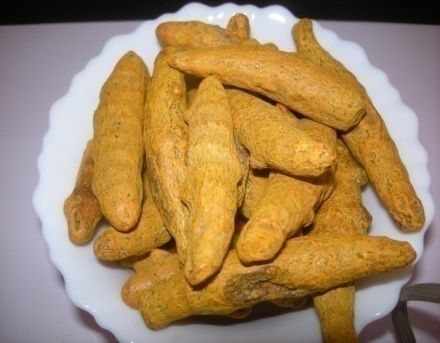 Indian Tea Natural Yellow Common Fresh Turmeric Finger, for Cooking, Spices, Grade Standard : Food Grade