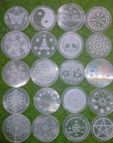 Polished Selenite Plate, for Healing, Peace, Serenity, Feature : Colorful Pattern, Durable, Fadeless