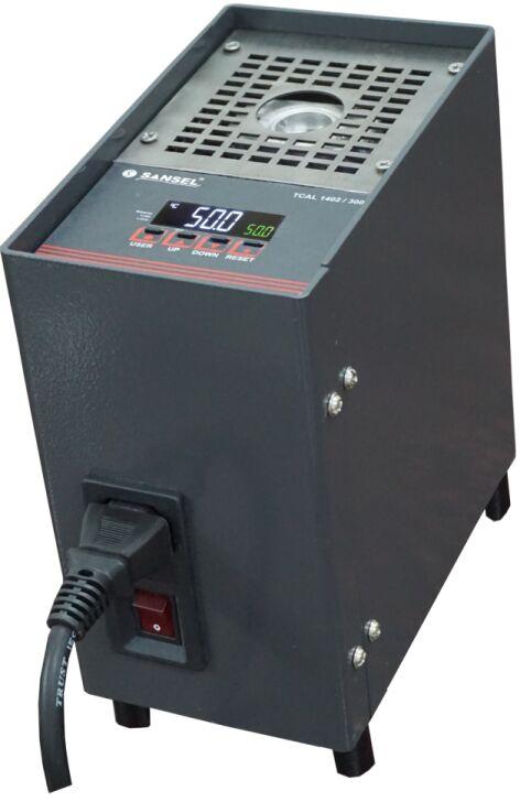 TCAL 1402/500 Miniature Dry Block Temperature Calibrator