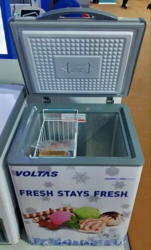 Voltas Deep Freezer, Capacity : 110ltr