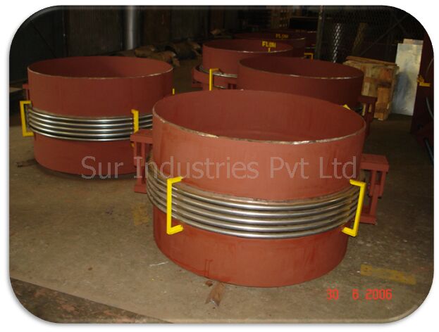 HINGED BELLOWS EXPANSION JOINT