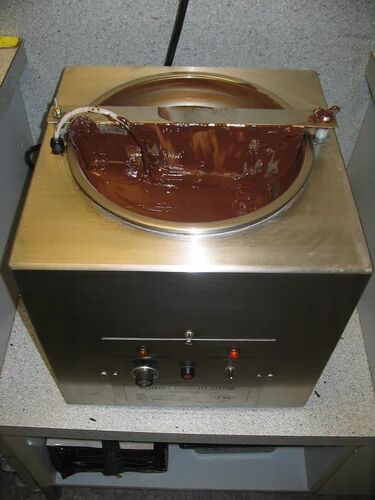 Chocolate Tempering Machine