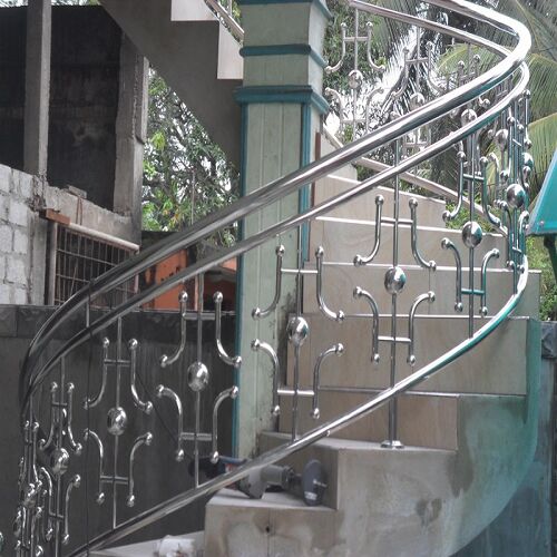 Aluminium & Stainless Steel Curved Railings, for Staircase Use, Feature : Easy To Fit