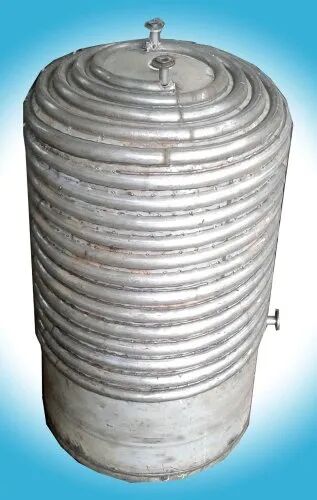 Mild Steel Color Coated Reaction Vessel, for Industrial, Feature : High capacity, Elevated tensile strength