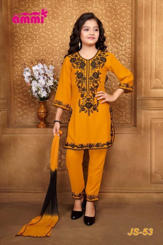 Moss Crepe Yellow Embroidery Kurti Set, Feature : Anti-Wrinkle, Comfortable, Easily Washable