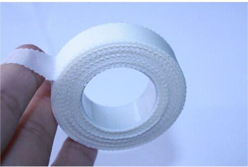 Plain First Aid Adhesive Tape, Packaging Type : Box