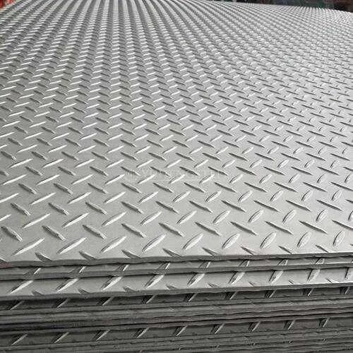 Rectangular Mild Steel Chequered Plate, Length : 6 mtr