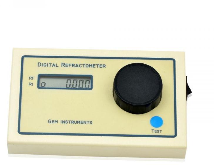 One of our Top  Finds of 2023!… DIGITAL Refractometer, Range
