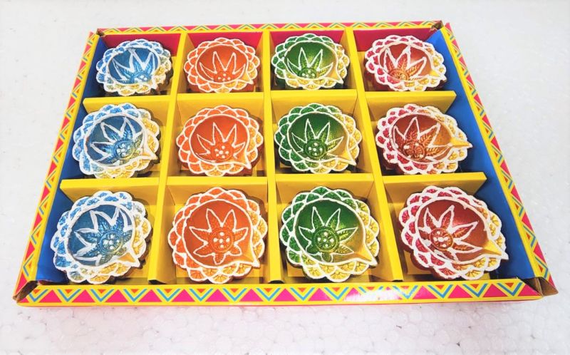 Multicolour Ecd-18e 12 Pcs Diya Box, For Diwali, Festival, Feature : Effective