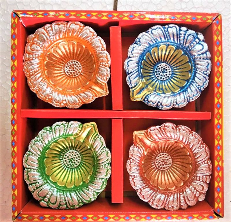 Multicolour Clay Ecd-21c 4 Pcs Diya Box, For Diwali, Festival, Feature : Effective