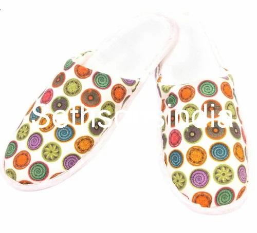Sethsons India Non-Woven Fabric Printed Disposable Slippers, Gender : Men