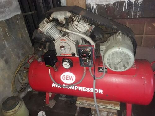Semi-Automatic High Pressure Compressor