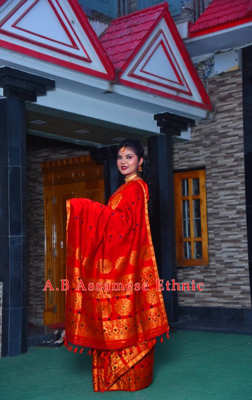 Handloom Staple Cotton  of Assam Mekhela