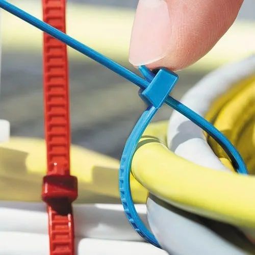 Polished Plastic Solar Cable Ties