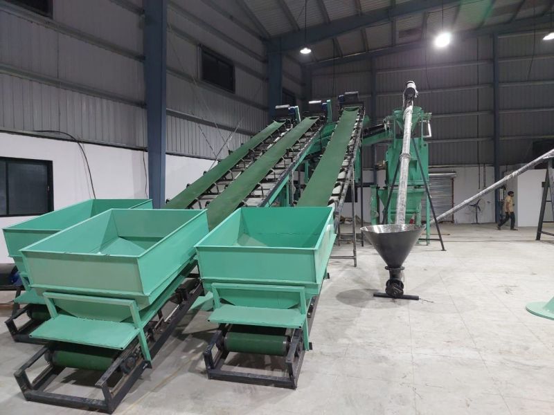 Infeed Raw Material Chain Conveyor for Paddy Straw Drying System