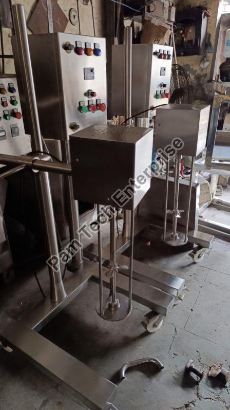 Polished Stainless Steel 6-8 Kg industrial stirrer, for Liquid Mixing