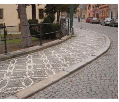 Sandstone Footpath Curbing