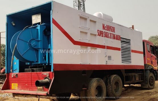 McRAYGOR Hydraulic Super Sucker Sewer Machine, Certification : ISO Certified