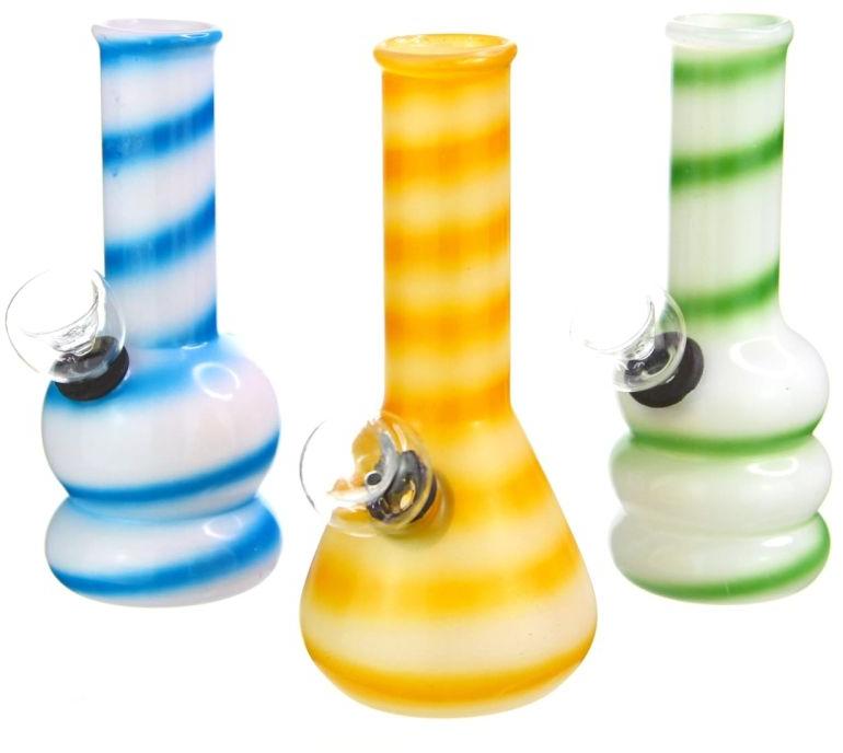 Polished Plain Glass Coloured Smoking Bong, Color : Multicolor