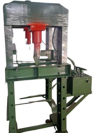 Shanjeev 440V 50Hz Mild Steel Hand Operated Hydraulic Press
