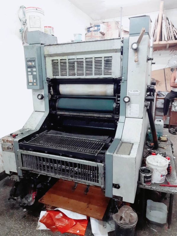 Grey Semi Automatic Electric offset color printing machine, Condition : Used