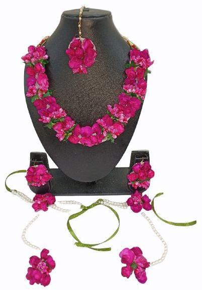 Plastic Flower Jewellery Set, Occasion : Wedding, Haldi