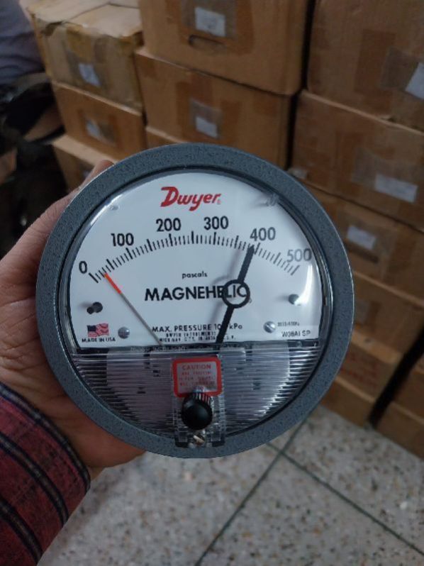 Magnehelic Differential Pressure Gage Range 0-15 Inch W.C