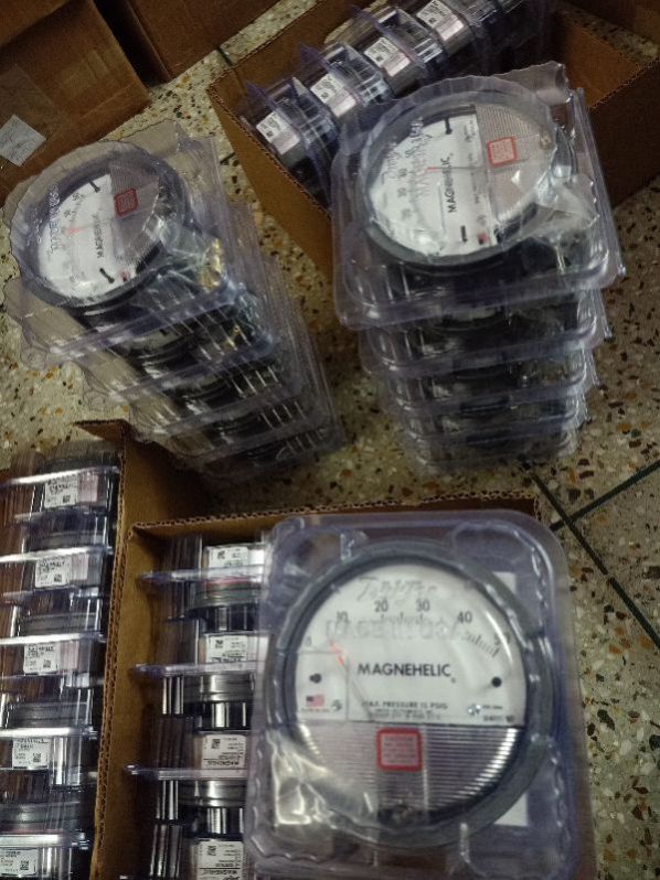 Magnehelic Differential Pressure Gage Range 0-100 Inch W.C