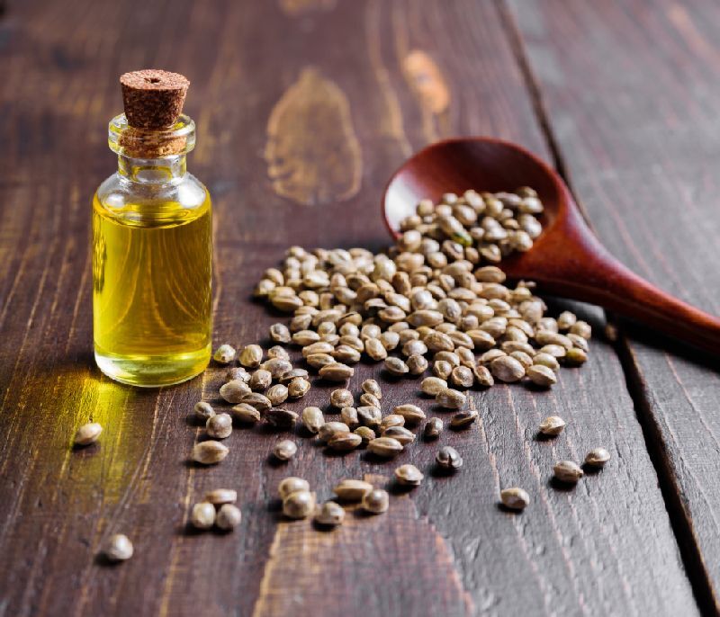 Hemp Seed Oil, for Skin Problems, Feature : Contains Essential Fatty Acids, Safe Packaging