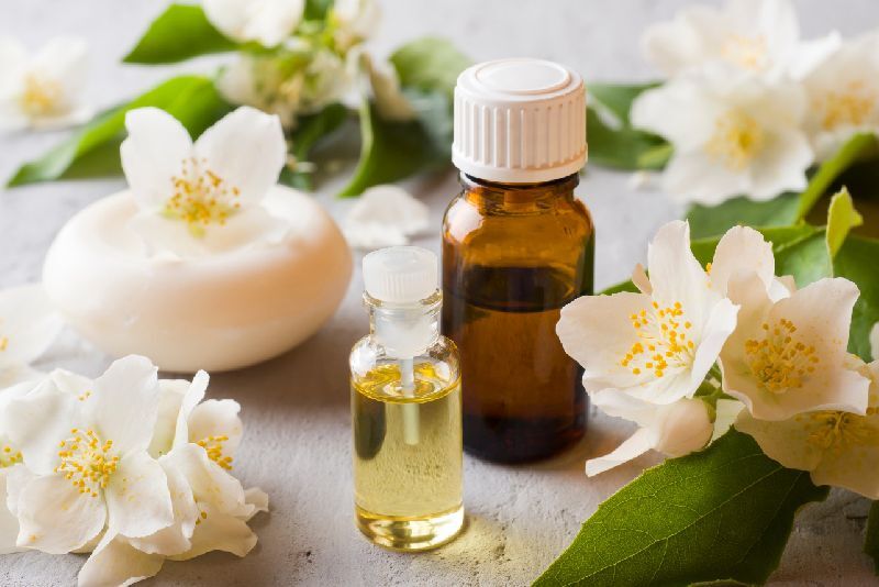 Jasmine Essential Oil, for Aromatherapy, Medicine Use, Personal Care, Feature : Anti-Aging, Anti-Wrinkle