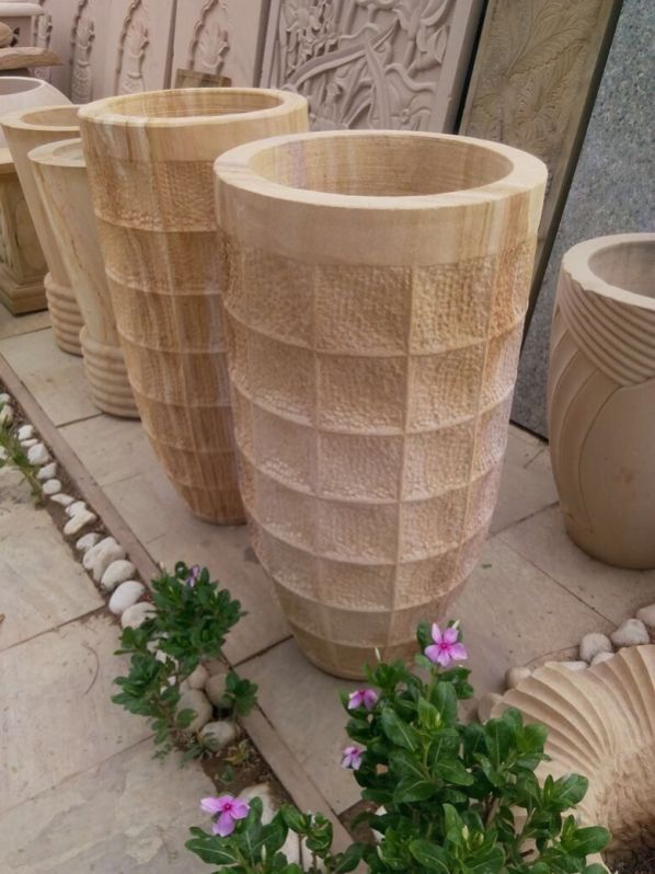 180 kg Sandstone planter pots