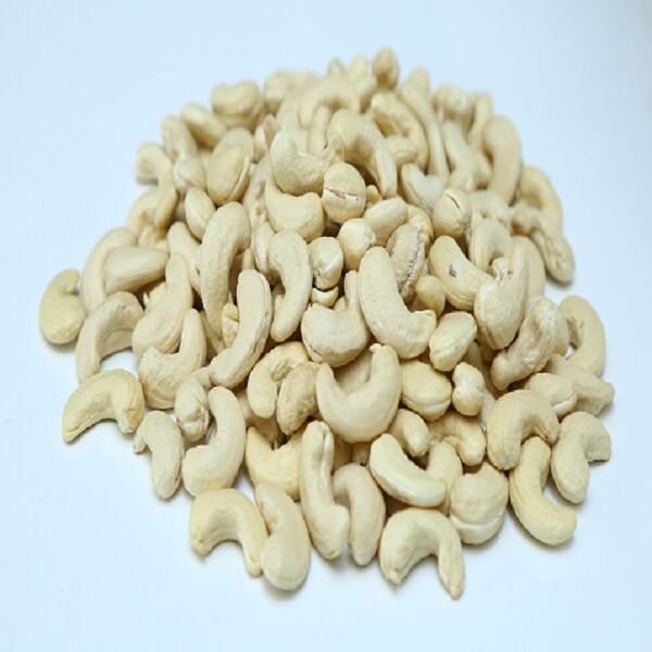 SW 320 Cashew Nuts, for Food, Snacks, Sweets, Certification : FSSAI Certified, ISO9001-2008