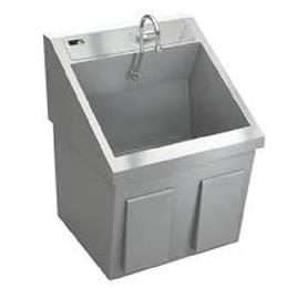 Square. Surgical Scrub Sink with Sensor, Feature : Anti Corrosive, Durable, High Quality, Shiny Look