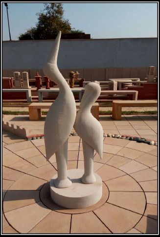 White Bangla Mint Sandstone Sculpture, for Home Decoration