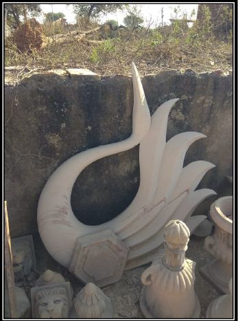 White Pink Sandstone Swain Sculpture, for Home Decoration