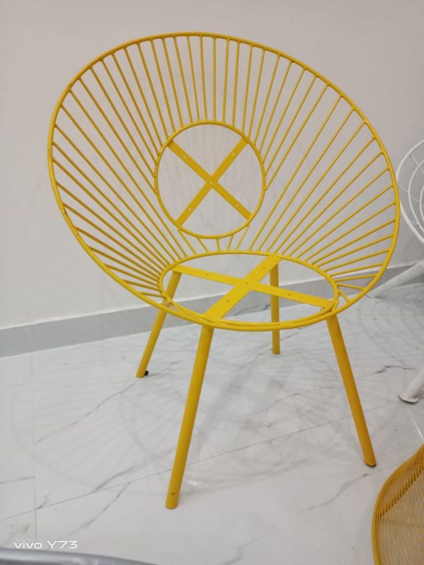 Round Polished Yellow Iron Chair, for Home, Garden, Feature : Light Weight, Comfortable
