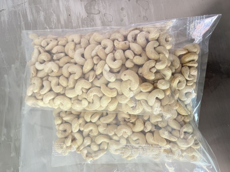 White Organic Finished Cashew Nuts